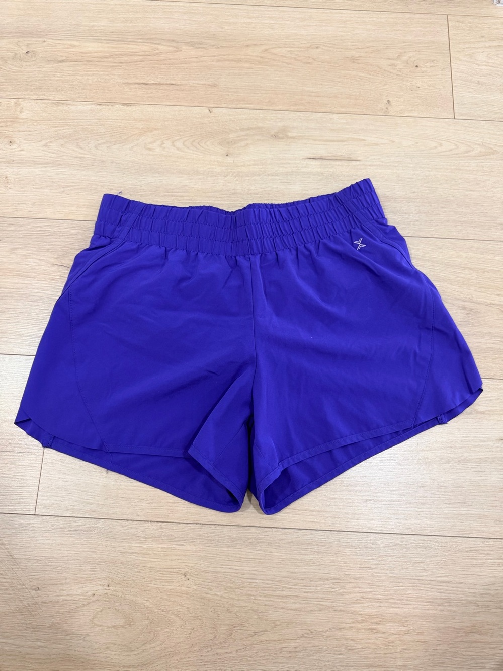 Xersion Athletic Shorts in Purple